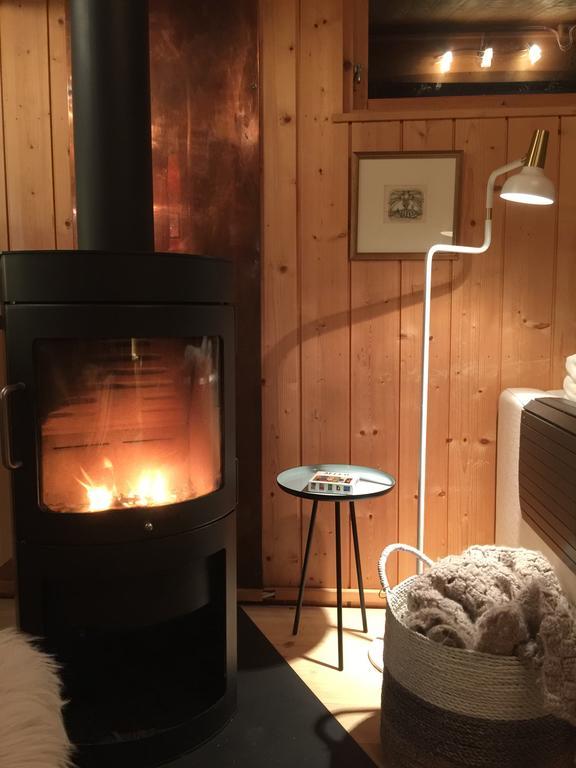 Lovely Cabin In The Capital Area With Hot Tube Hafnarfjörður Extérieur photo